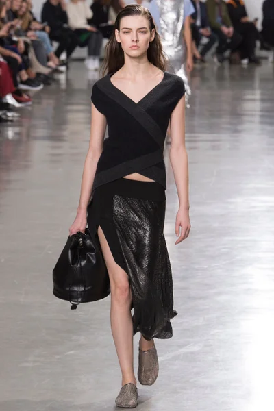 Look 22
